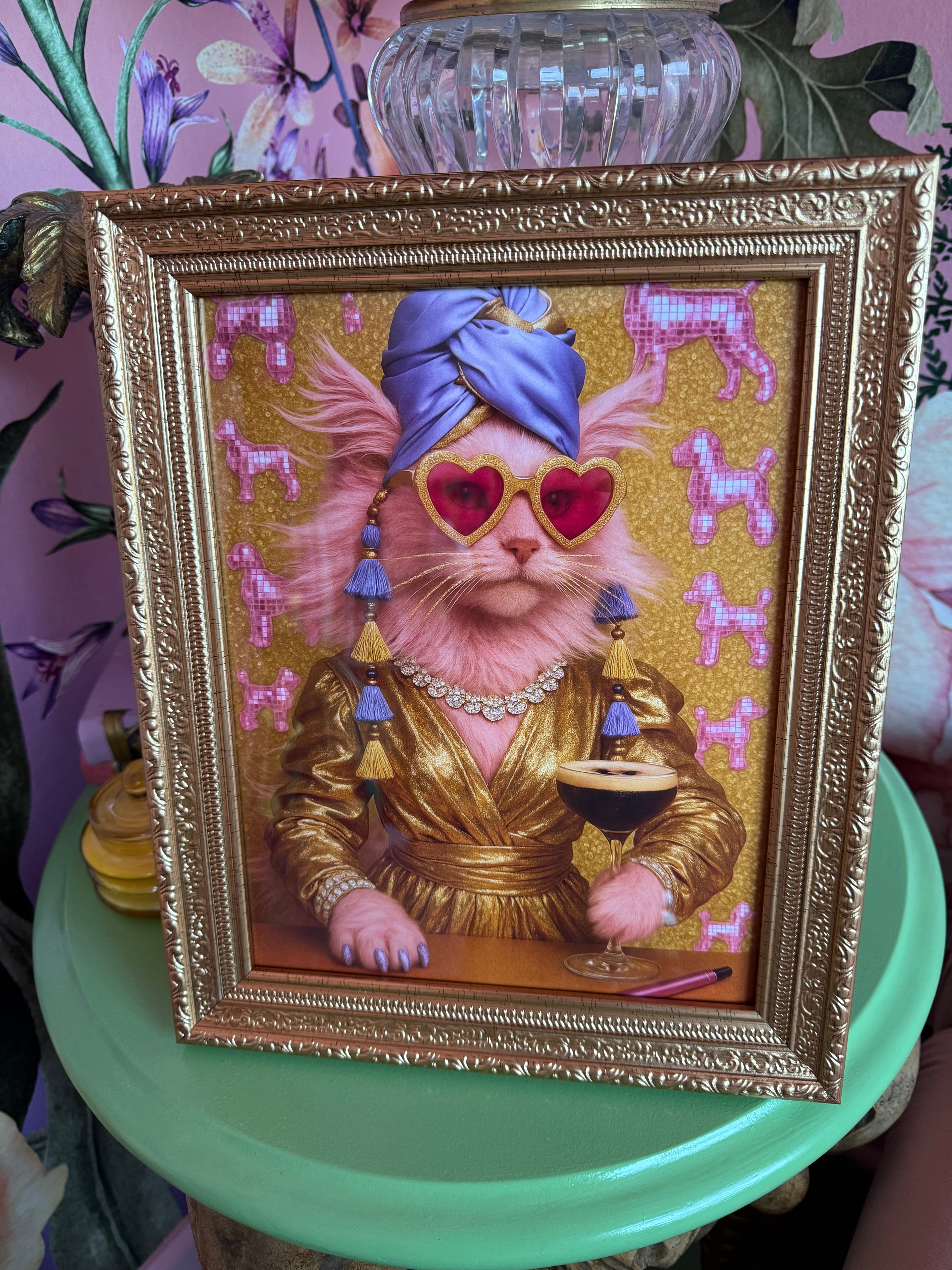 Kitty Expresso in Gold Ornate Frame